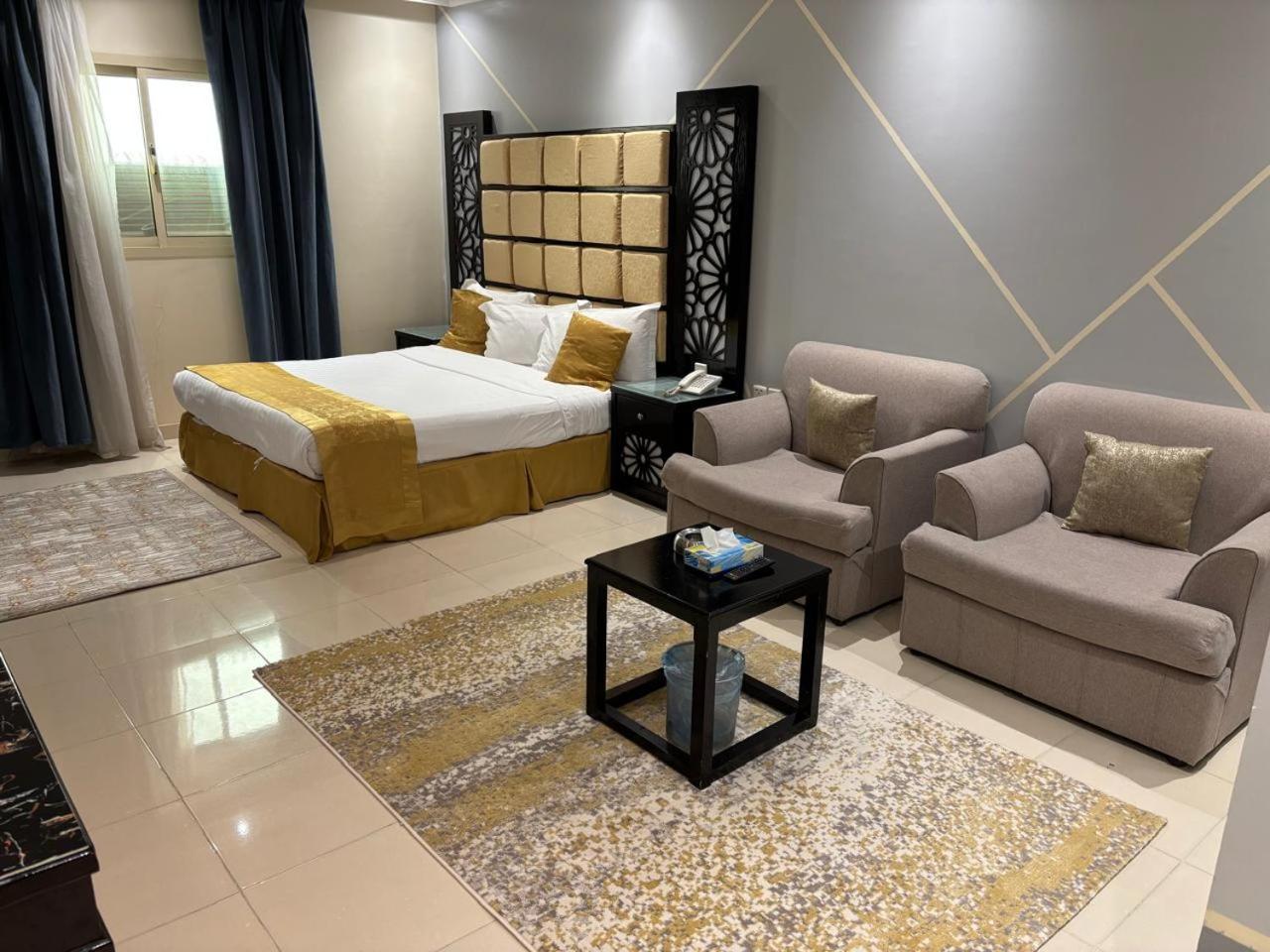 Al Lord Hotel Abu Qa'ar Exterior photo